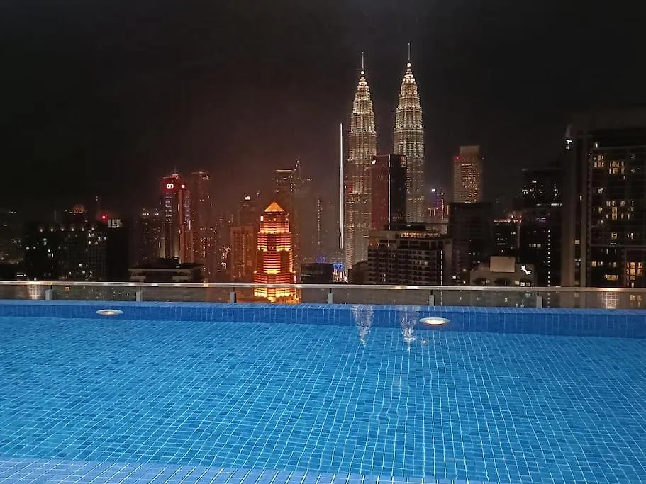 Col 25B Klcc Infinity Pool View Studio Куала-Лумпур